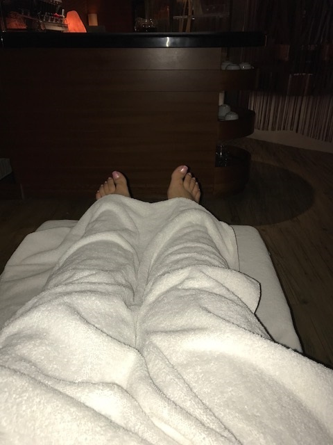 foot massage, foot fetish, feet, toes, pink toes, spa